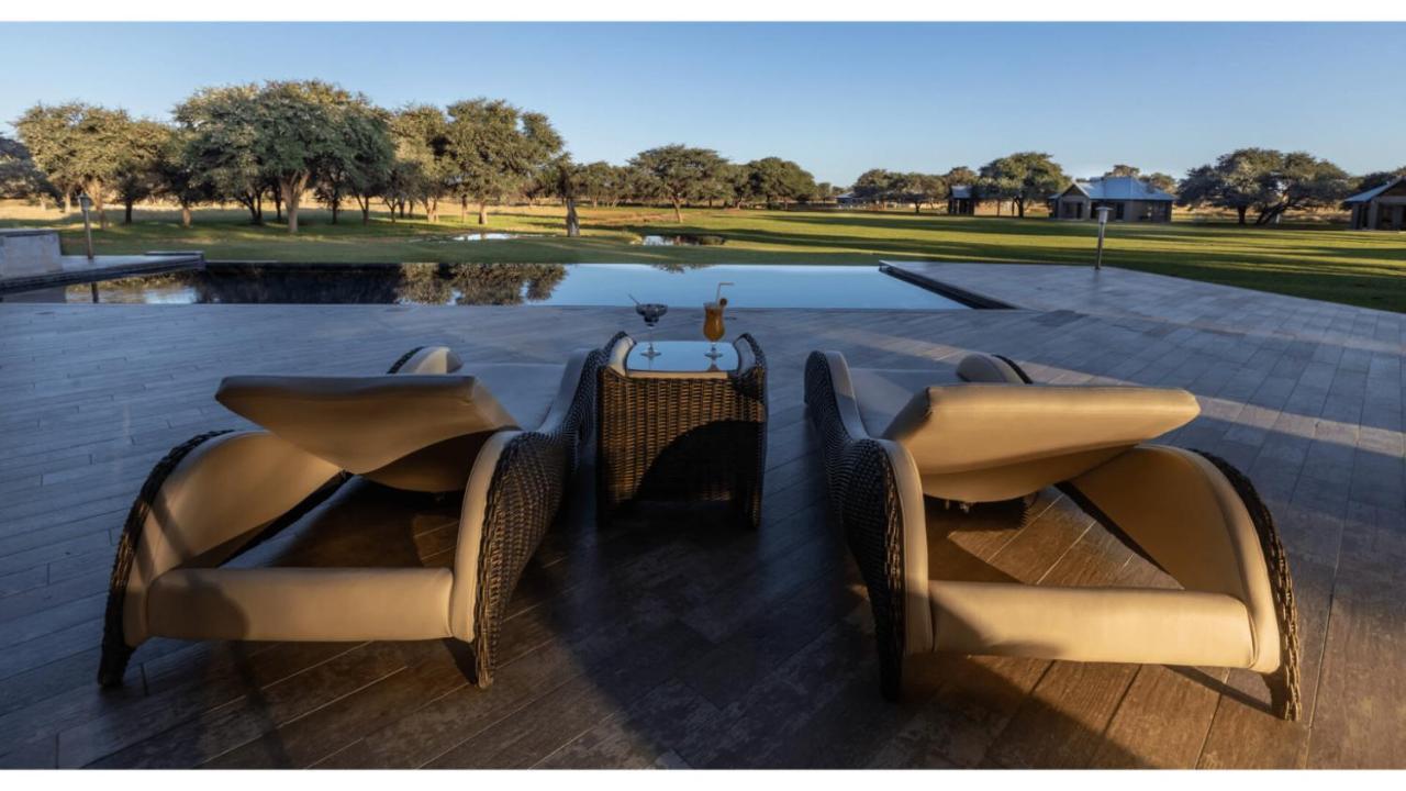 Sandune Game Lodge Gobabis Екстериор снимка
