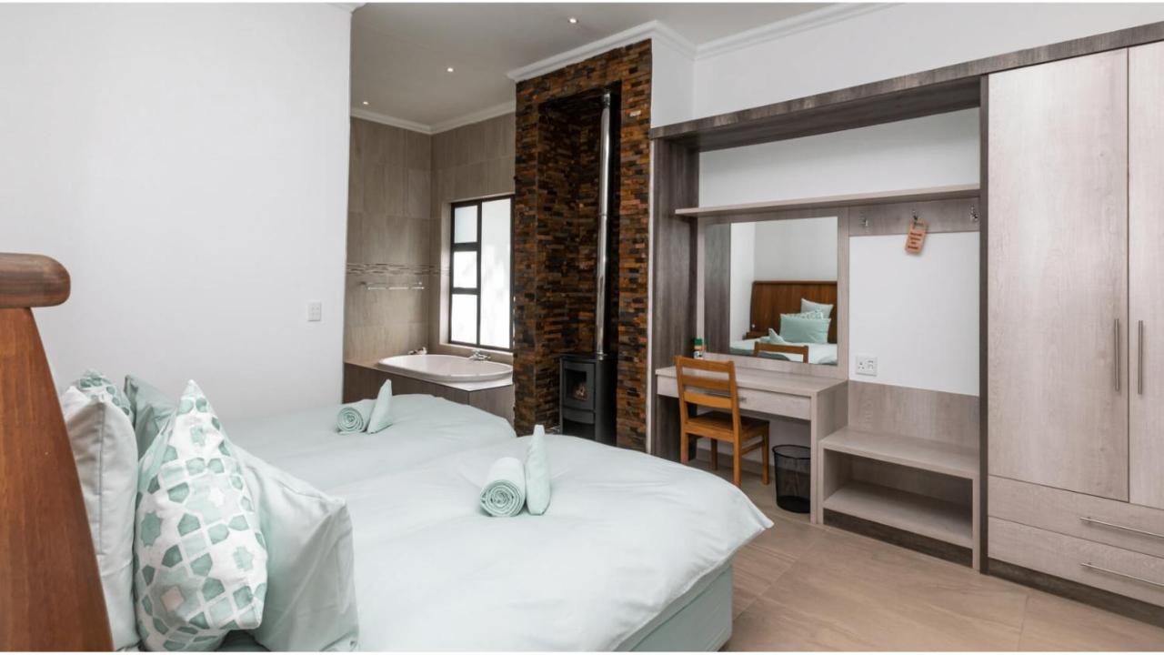Sandune Game Lodge Gobabis Екстериор снимка
