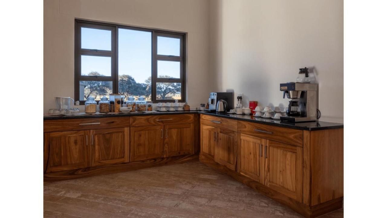 Sandune Game Lodge Gobabis Екстериор снимка