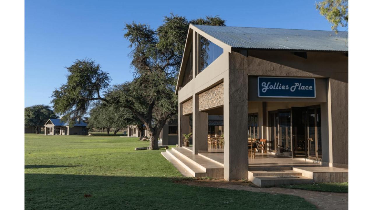 Sandune Game Lodge Gobabis Екстериор снимка