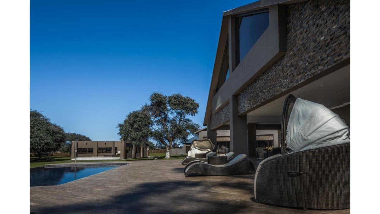 Sandune Game Lodge Gobabis Екстериор снимка